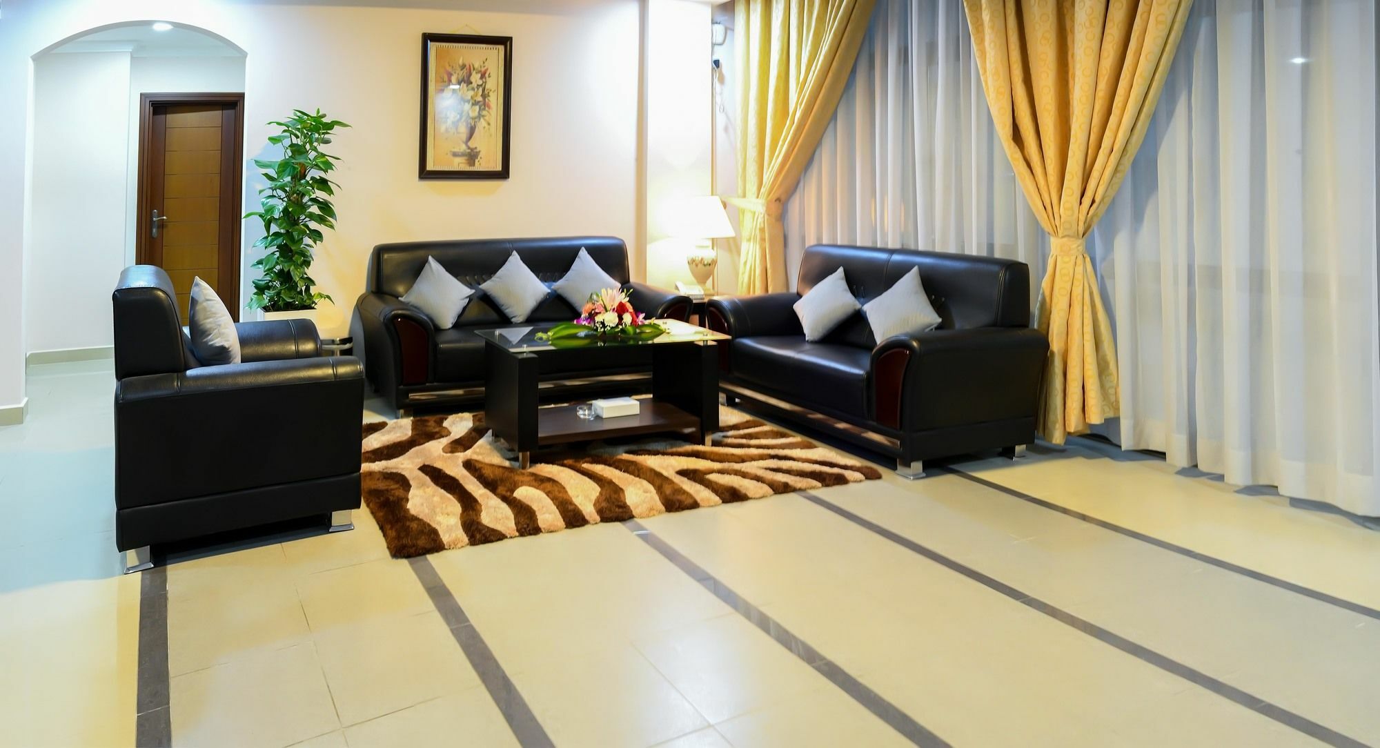 Sea Diamond Plaza Apartments Manama Exteriör bild