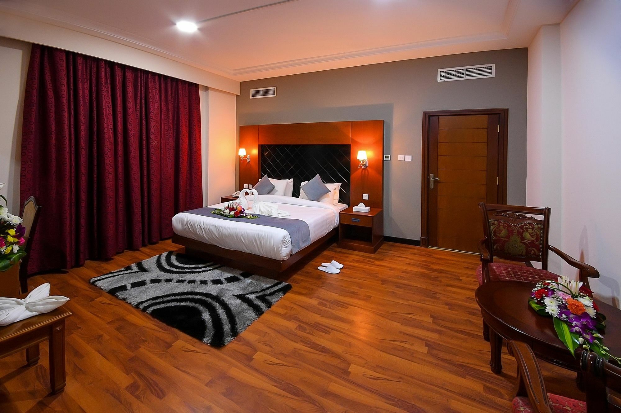 Sea Diamond Plaza Apartments Manama Exteriör bild
